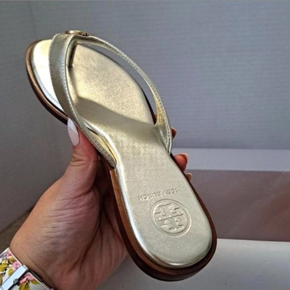 Tory Burch Gold New Calf Leather Metallic Benton Thong Sandals NWT - Picture 6 of 9
